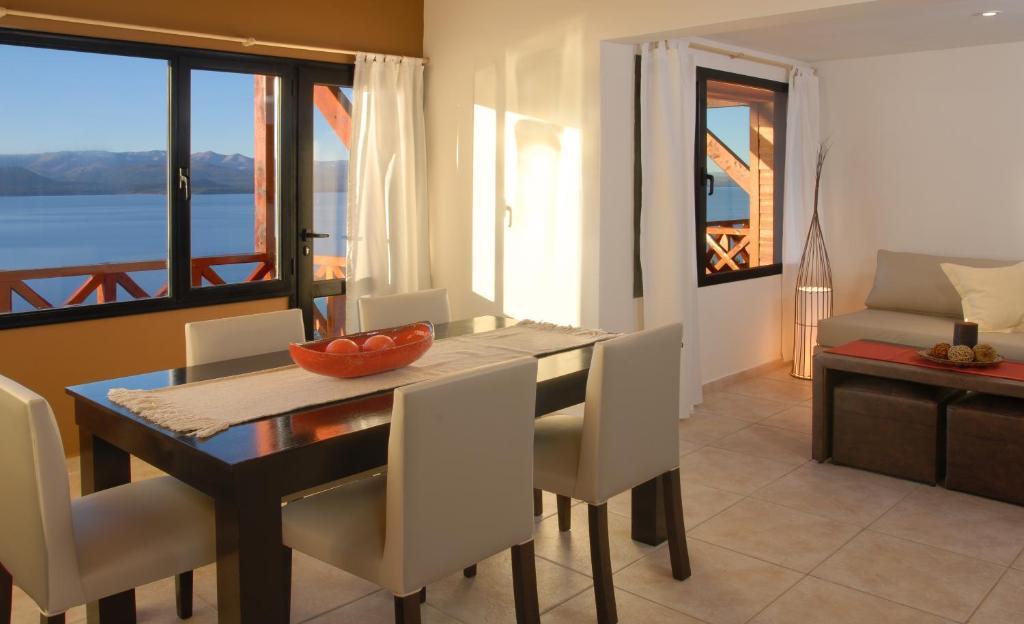 Catalonia Sur Aparts-Spa San Carlos de Bariloche Zimmer foto