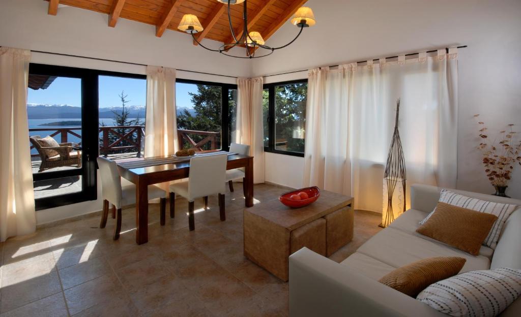Catalonia Sur Aparts-Spa San Carlos de Bariloche Zimmer foto